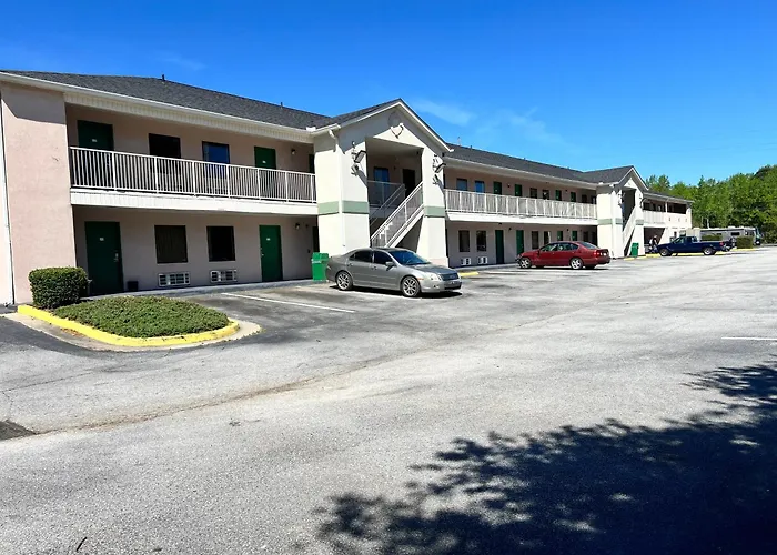 Country Hearth Inn & Suites Augusta